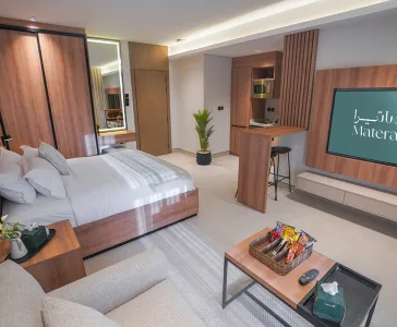 Studio Apartment