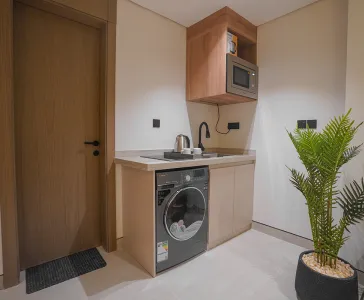 Studio Apartment